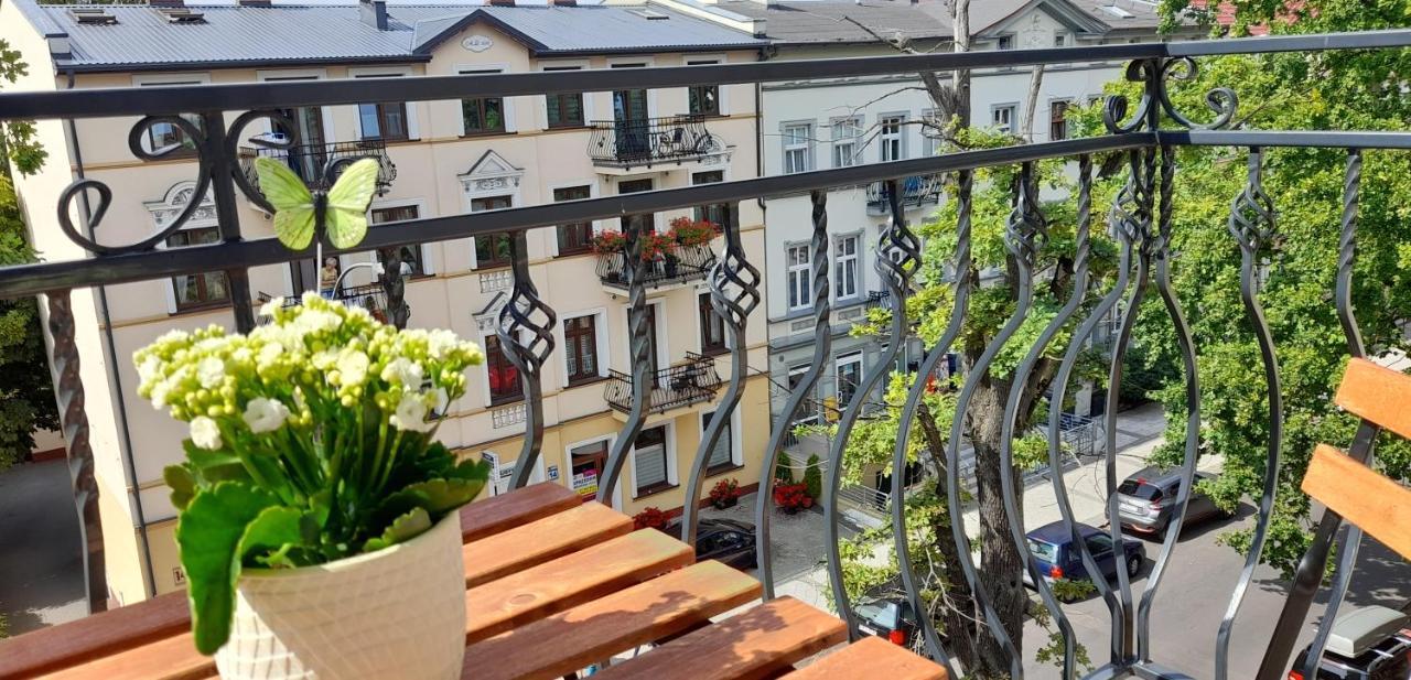 Apartament Black Sea 2 Rooms - Pokoje Swinoujscie Bagian luar foto
