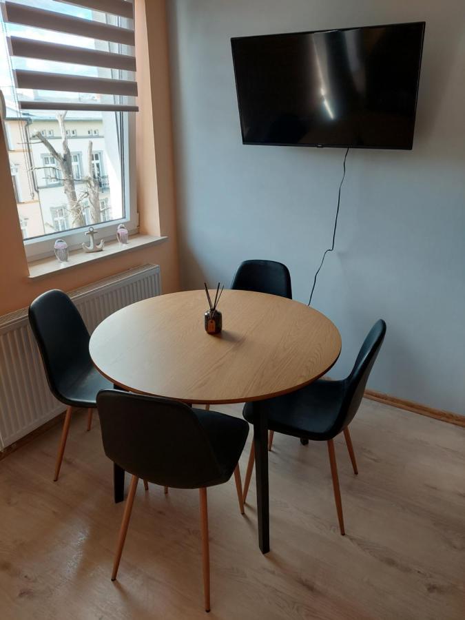 Apartament Black Sea 2 Rooms - Pokoje Swinoujscie Bagian luar foto
