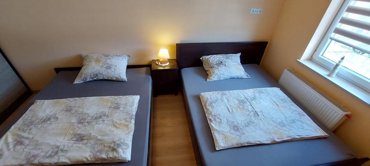 Apartament Black Sea 2 Rooms - Pokoje Swinoujscie Bagian luar foto